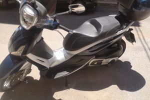 Piaggio Beverly 300 - 2016