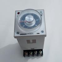 Relè temporizzato 24V,ac  Omron