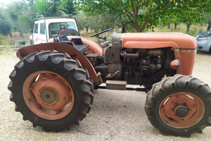 Trattore agricolo Same modello 450V