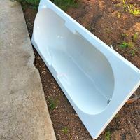 Vasca da bagno in vetroresina