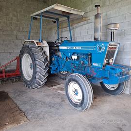 Trattore Ford 7600