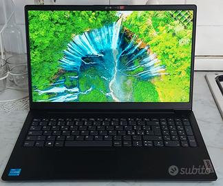 Notebok Lenovo i3 1215u octa-core 8GB SSD-256 NVME