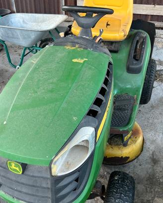 2 trattorini tagliaerba senza raccolta