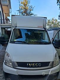 furgone DAILY  IVECO