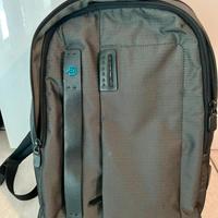 Zainetto tecnico PIQUADRO verde