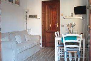 Ampio appartamento a 100mt dal mare a Viareggio