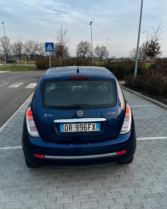 Lancia ypsilon 1.3 multijet 75 Cv