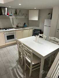 Monolocale soppalcato e arredato + utenze