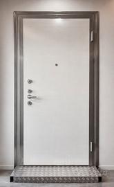 Porte blindate nuove e complete di tutto