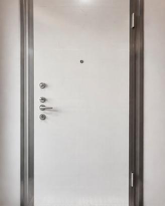 Porte blindate nuove e complete di tutto