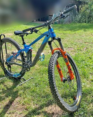 Cube Action Team 27,5"