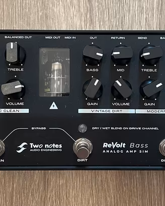 Two Notes Revolt Bass Analog Preamp