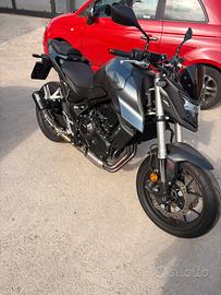 Honda Hornet 750 2023