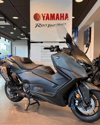 Yamaha TMAX 560
