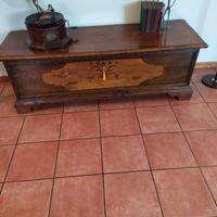cassapanca in legno