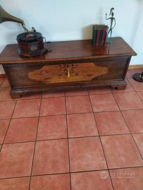 cassapanca in legno