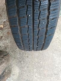 Gomme 205. 65. R 15 invernali