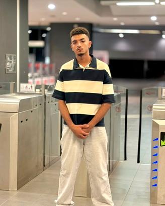 ragazzo egiziano parlo italiano  offesi x ditta 