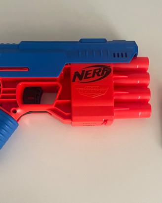Pistola Nerf Alpha Strike Fang QS-4 Hasbro 4 Dardi