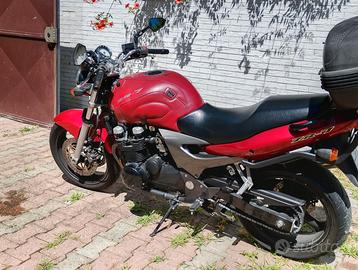 Kawasaki zr7