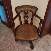 antica sedia da barbiere