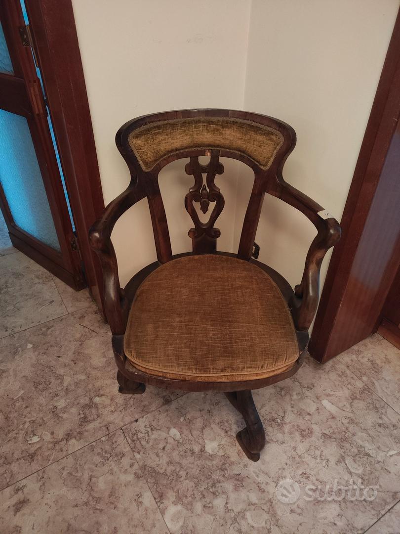 antica sedia da barbiere Arredamento e Casalinghi In vendita a Roma