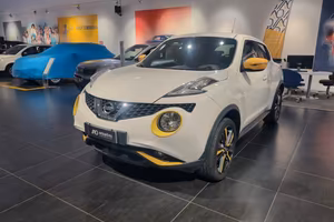 Nissan Juke 1.5 dCi 110cv GARANZIA 3 ANNI