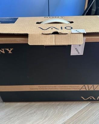 Sony Vaio 18 Pollici VGN-AW31M