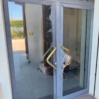 infissi per attività