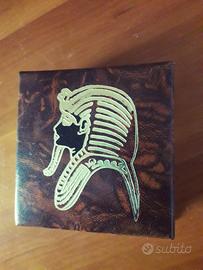 Blocco notes in pelle e oro