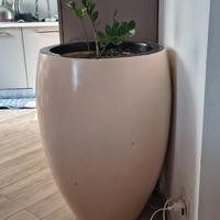 Vaso grande in resina lucida design moderno