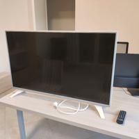 TV LG  43 LF590V