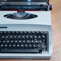 macchina da scrivere 