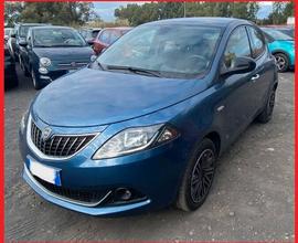 Lancia Ypsilon 1.0 FireFly 5 porte S&S Hybrid Silv