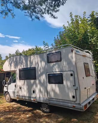 Blu Camp fly 50 2.5 TDI 6 posti marcia 6 letto