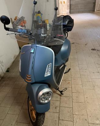 Piaggio vespa gtv 310 officina 8 con accessori