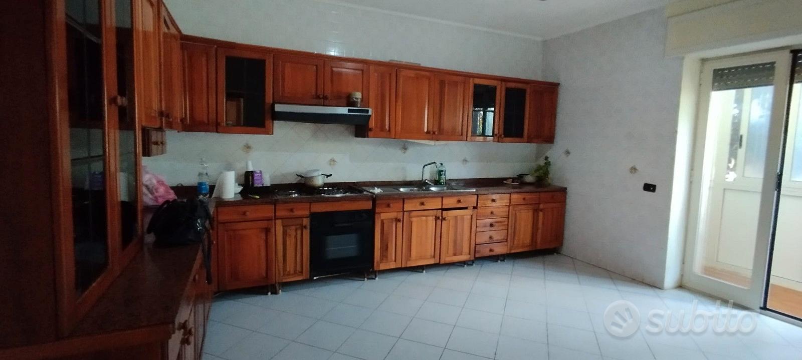 Apartment in Napoli, Pianura, Municipalità 9 - Altro