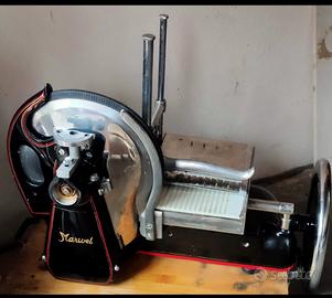 Affettatrice Marwel a volano