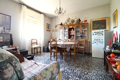 VILLA SINGOLA A SASSUOLO