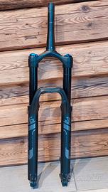 Fox 36 Rhythm 160mm boost 29 seminuova