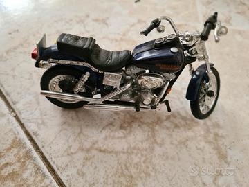 Harley-Davidson FXDL Dyna Low Rider.