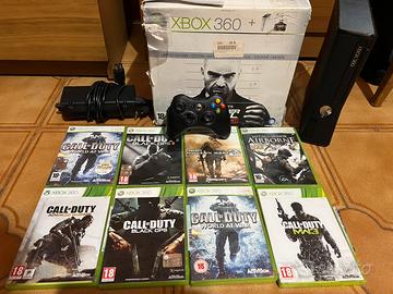 Xbox 360 slim + alimentatore + joistick + 8 giochi