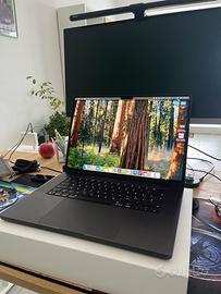 MacBook Pro 16” M4pro 24gb ram 1tb ssd
