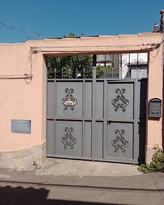Casa con cortile