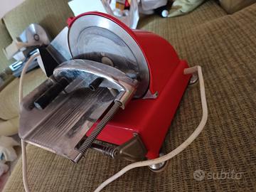 affettatrice elettrica OMRE QUICK MILL