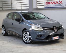 RENAULT Clio TCe 12V 75 CV 5 porte Moschino Zen