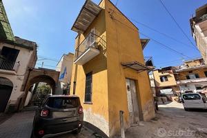 S. Antimo piccolo indipendente di 2 monolocali