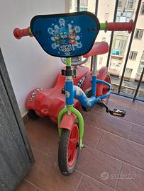 bici per bambini  12 pollici + macchina rossa 