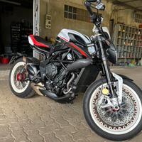 Mv augusta dragster 800 rr