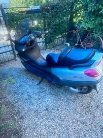 Piaggio X9 (motore Honda)